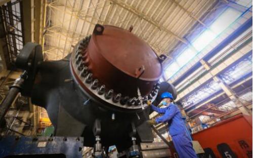 哈電電機研制周寧抽蓄機組首臺165噸“巨型球閥”通過驗收