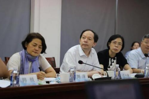 莊火林調研中核科技，練好“內功” 助力集團裝備制造業(yè)發(fā)展壯大