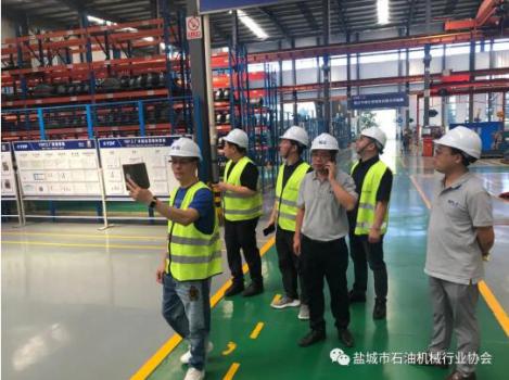 天津市閥門泵業(yè)商會部分企業(yè)家來我市考察閥門企業(yè)