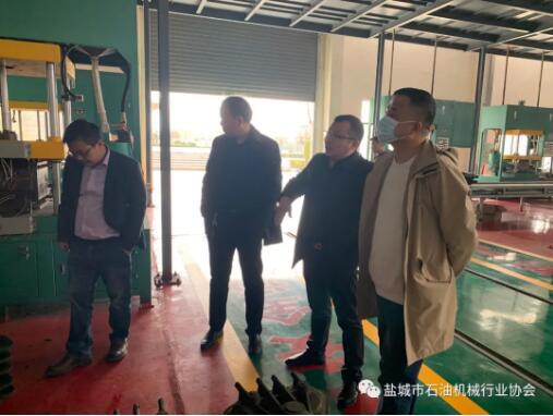 吳忠儀表?xiàng)钫几豢偨?jīng)理一行來江蘇鹽城考察調(diào)研