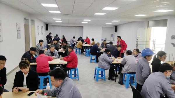 鹽電閥門：開展職工體育運(yùn)動(dòng) 弘揚(yáng)鹽電拼搏精神