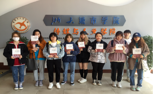 500強CMO都在關(guān)注的書原來長這樣