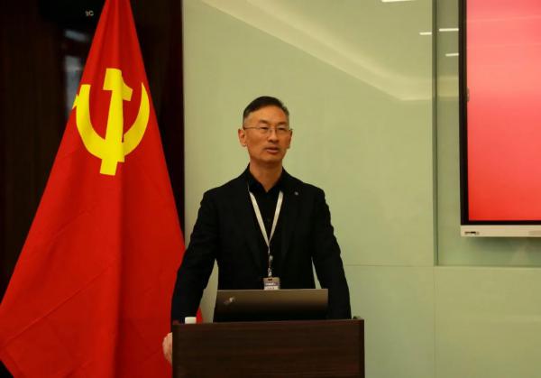 小閥門里有大“神通”—記江蘇神通閥門股份有限公司總裁吳建新