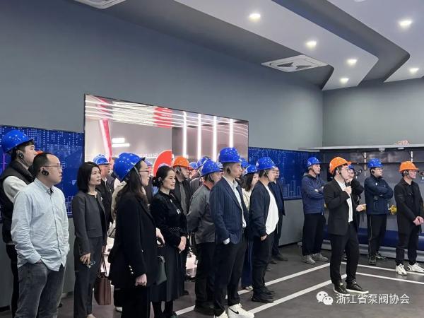 永嘉泵閥行業(yè)中小企業(yè)數(shù)字化改造觀摩會(huì)走進(jìn)伯特利
