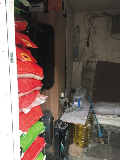港媒：內(nèi)地學(xué)區(qū)房搶奪戰(zhàn)激烈 破爛房賣(mài)500萬(wàn)