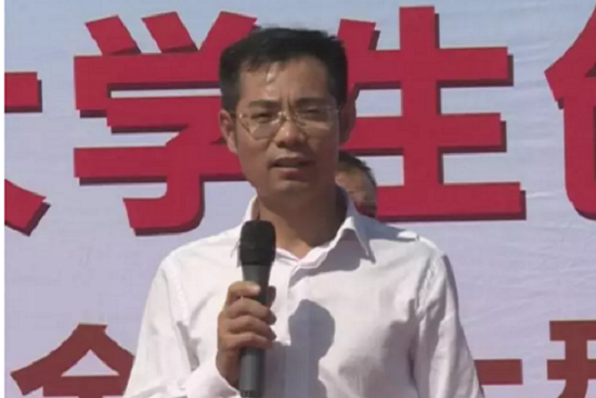 西域掘金首屆全國大學(xué)生創(chuàng)業(yè)沙漠挑戰(zhàn)大賽誓師大會